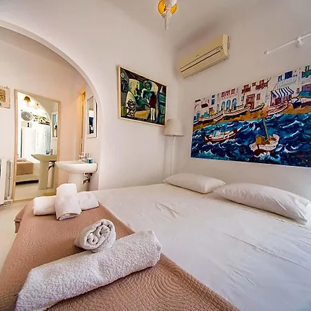 Delfines Hotel *